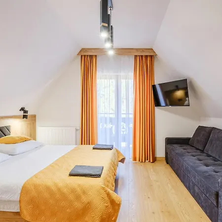 Tatra Sky Centrum Oda ve Kahvaltı 3*