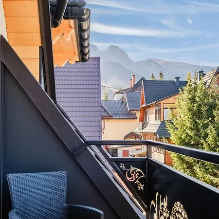 Tatra Sky Centrum Oda ve Kahvaltı