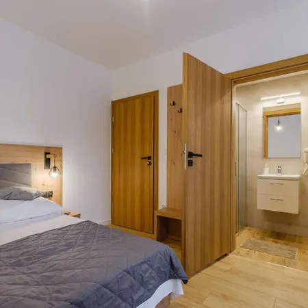 Oda ve Kahvaltı Tatra Sky Centrum