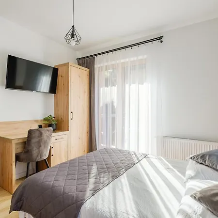 Tatra Sky Centrum 3*